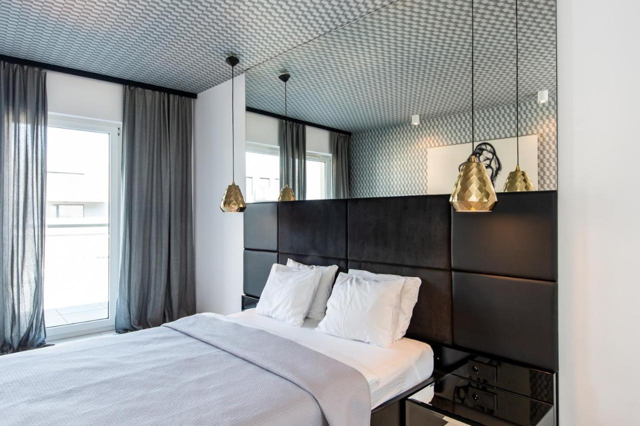 Super-Apartamenty Presidential Suite Познань Экстерьер фото